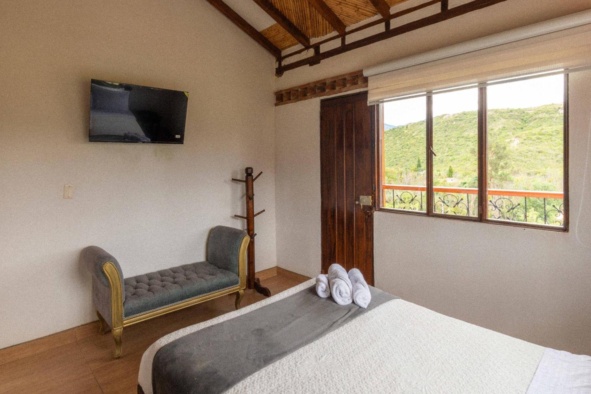 Artemisa Hotel Santa Sofía Zimmer foto